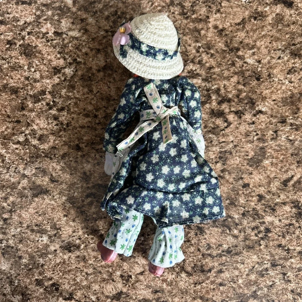 Vtg Dollhouse Porcelain 9